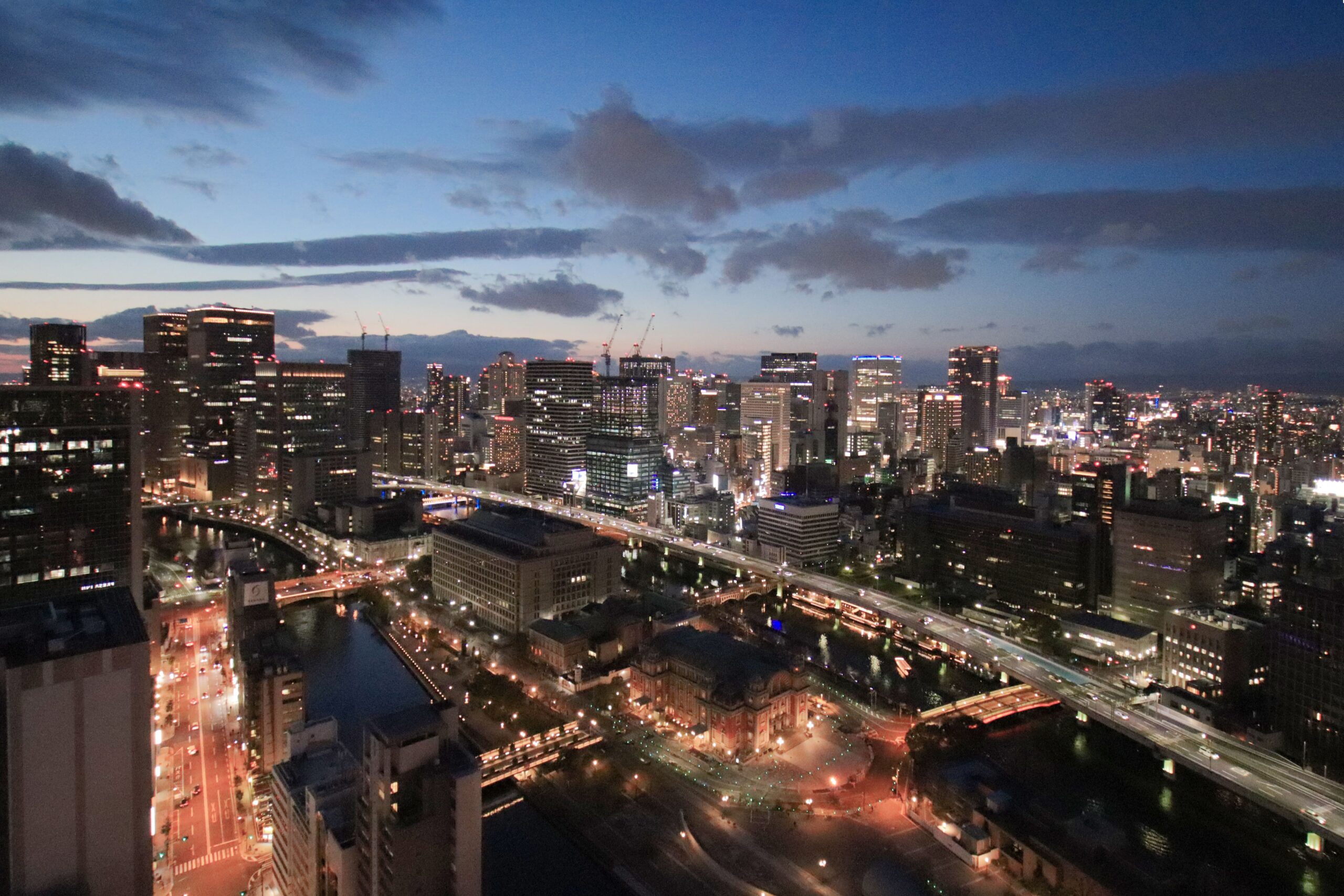 ​北浜ミッドタワー